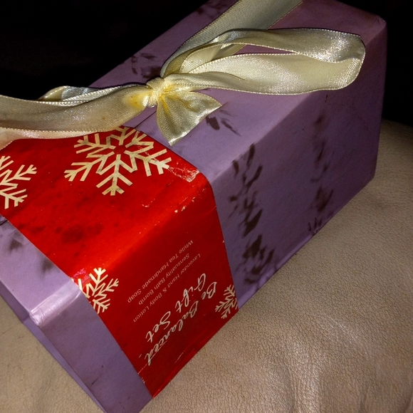 Hygiene kit HAND MADE SOAP+BATHBOMB WITH CREAM - Picture 6 of 6